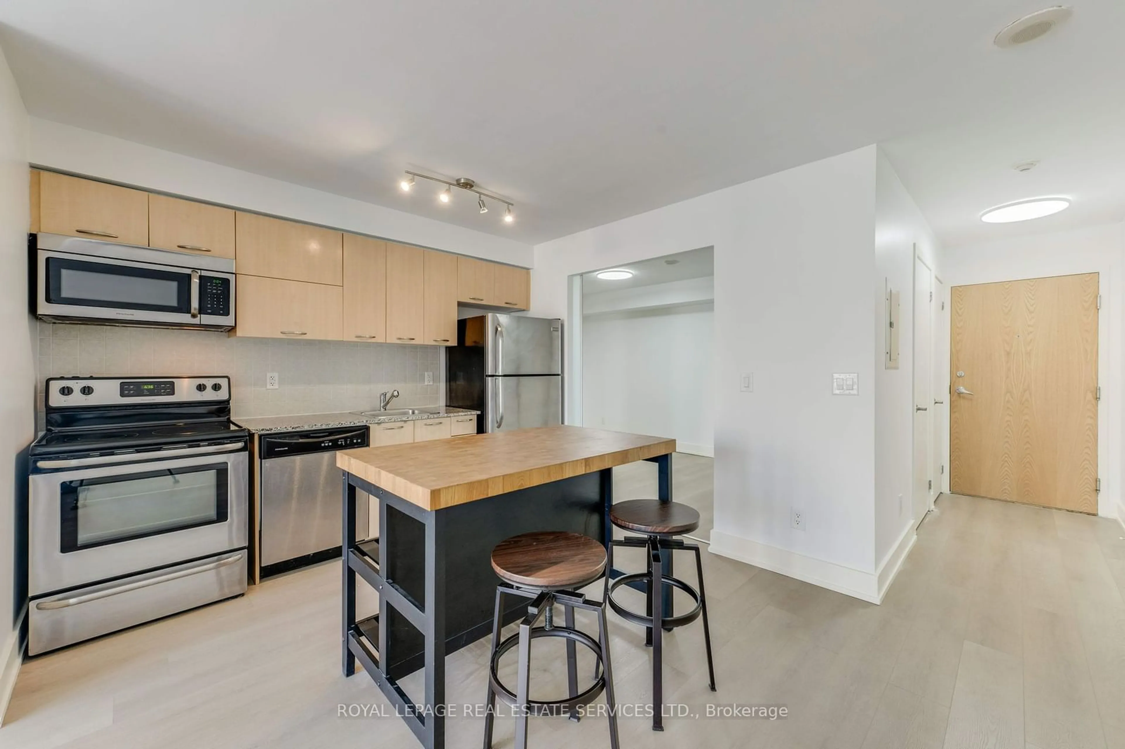 Standard kitchen, unknown for 38 Joe Shuster Way #1223, Toronto Ontario M6K 0A5