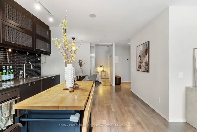 Additional property image - 783 Bathurst St Unit 624