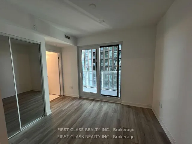 Additional property image - 230 Simcoe St Unit 2512
