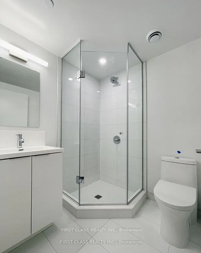 Additional property image - 230 Simcoe St Unit 2512