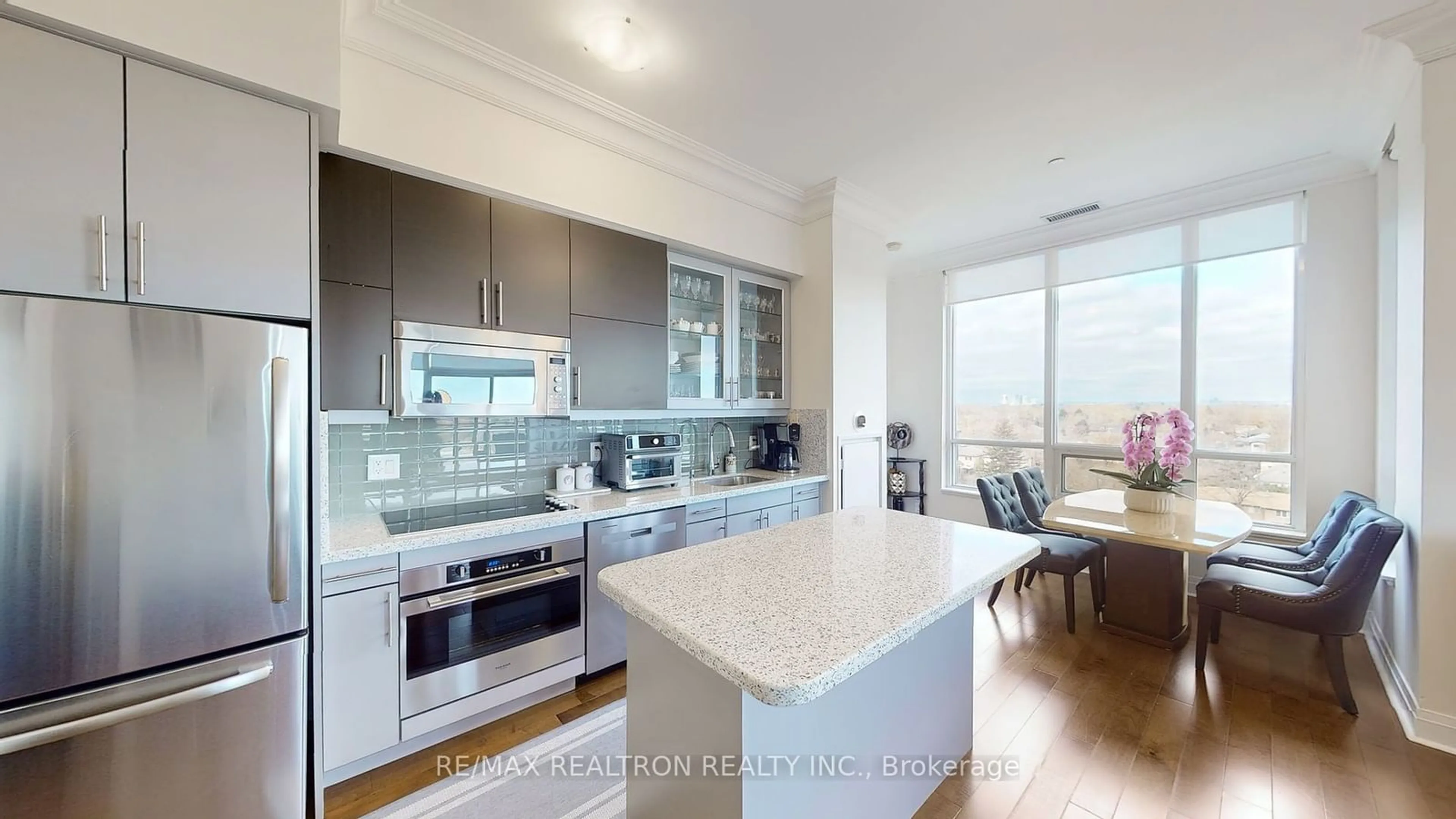 Open concept kitchen, unknown for 399 Spring Garden Ave #Ph704, Toronto Ontario M2N 3H6