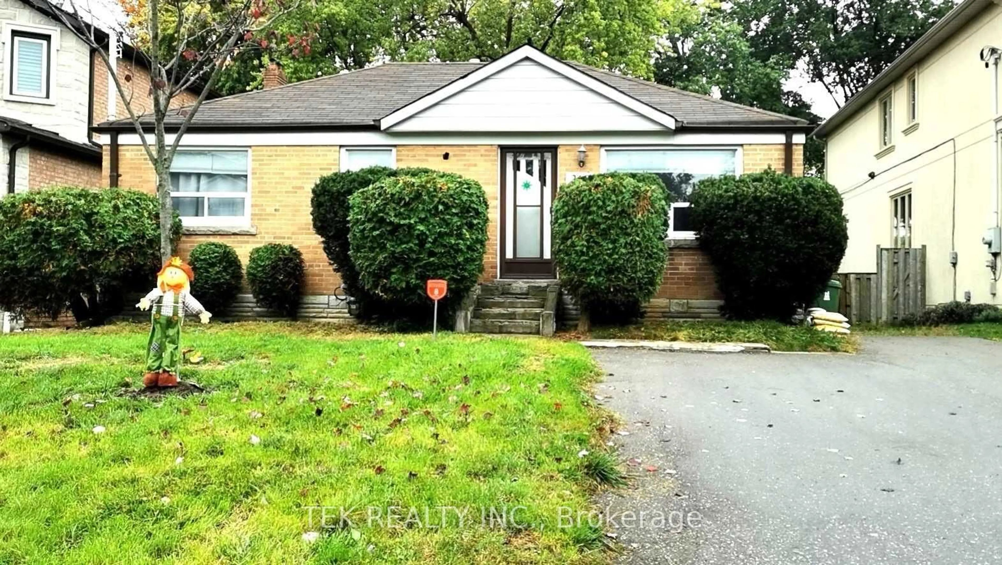 Home with brick exterior material, street for 219 Pemberton Ave, Toronto Ontario M2M 1Y9