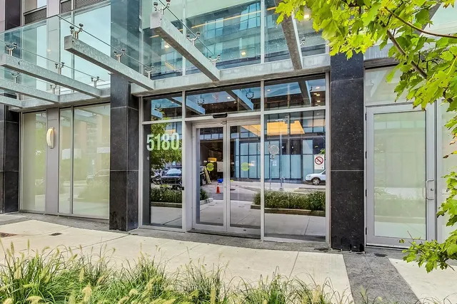 Additional property image - 5180 Yonge St Unit 2005