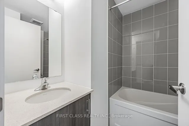 Additional property image - 7 Spruce Pines Cres