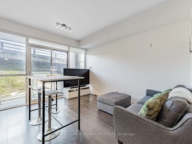 Additional property image - 50 Bruyeres Mews Unit 605