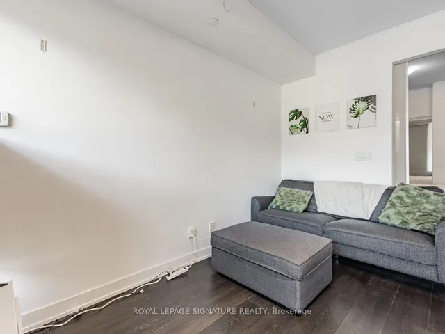 Additional property image - 50 Bruyeres Mews Unit 605