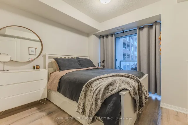 Additional property image - 400 Adelaide St Unit 719