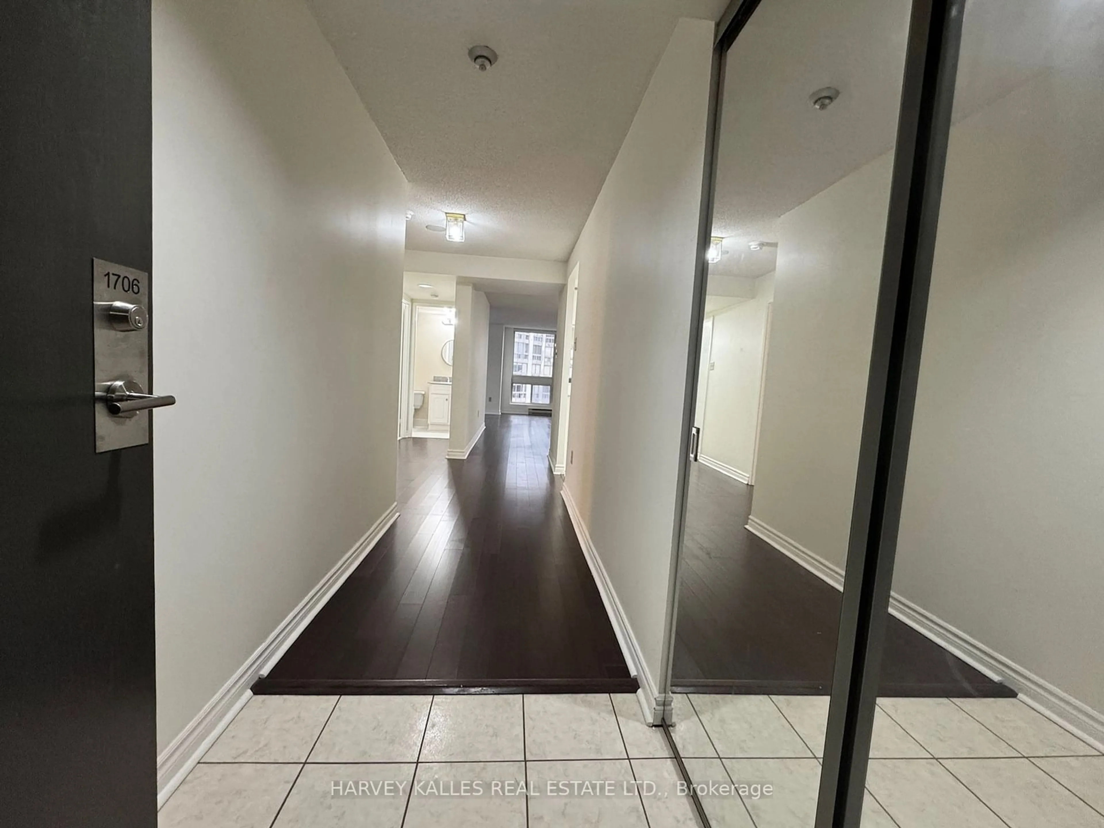 A pic of a room for 5 Kenneth Ave #1706, Toronto Ontario M2N 6M7