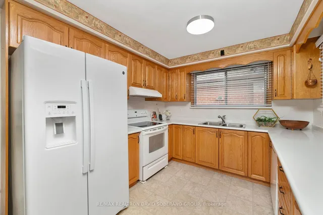 Additional property image - 17 Clanton Crt