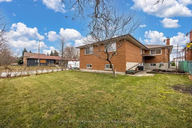 Additional property image - 17 Clanton Crt