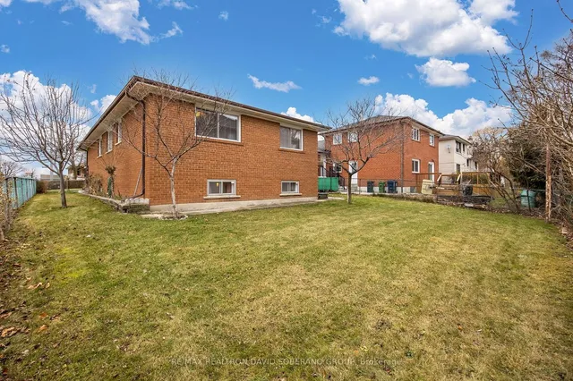Additional property image - 17 Clanton Crt