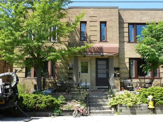 Property image - 976 Avenue Rd