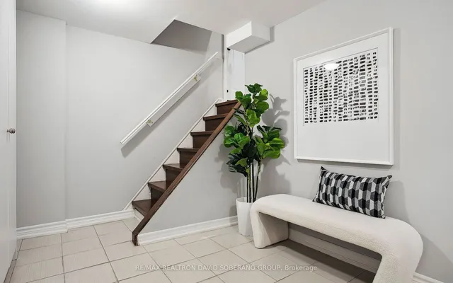 Additional property image - 19 Vinci Cres