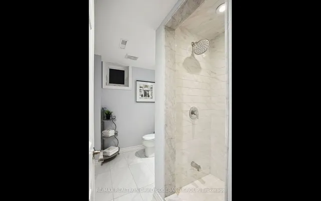 Additional property image - 19 Vinci Cres