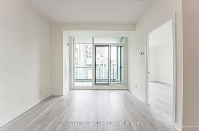 Additional property image - 33 Bay St Unit 2907