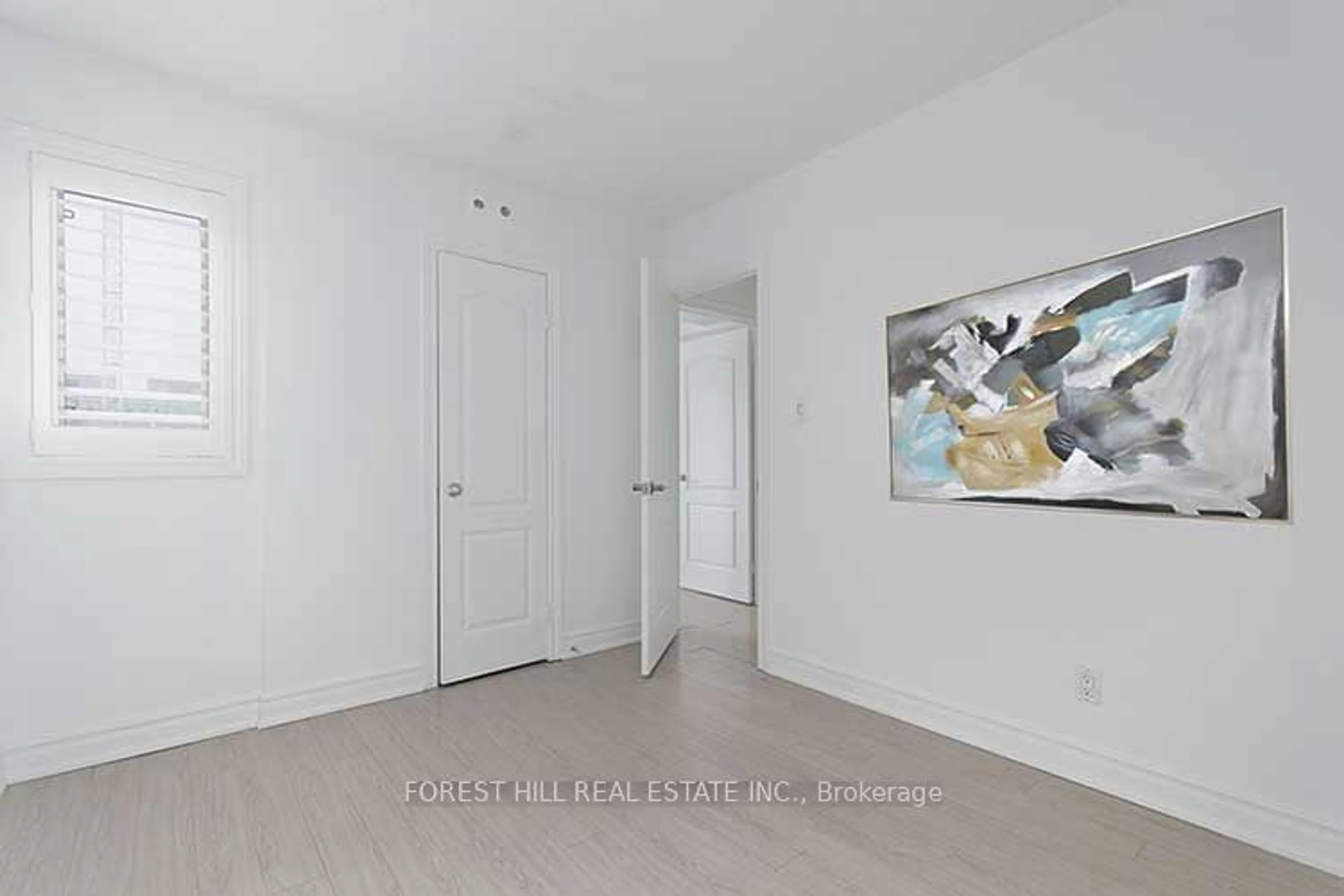 A pic of a room for 12 Sudbury St #180, Toronto Ontario M6J 3W7