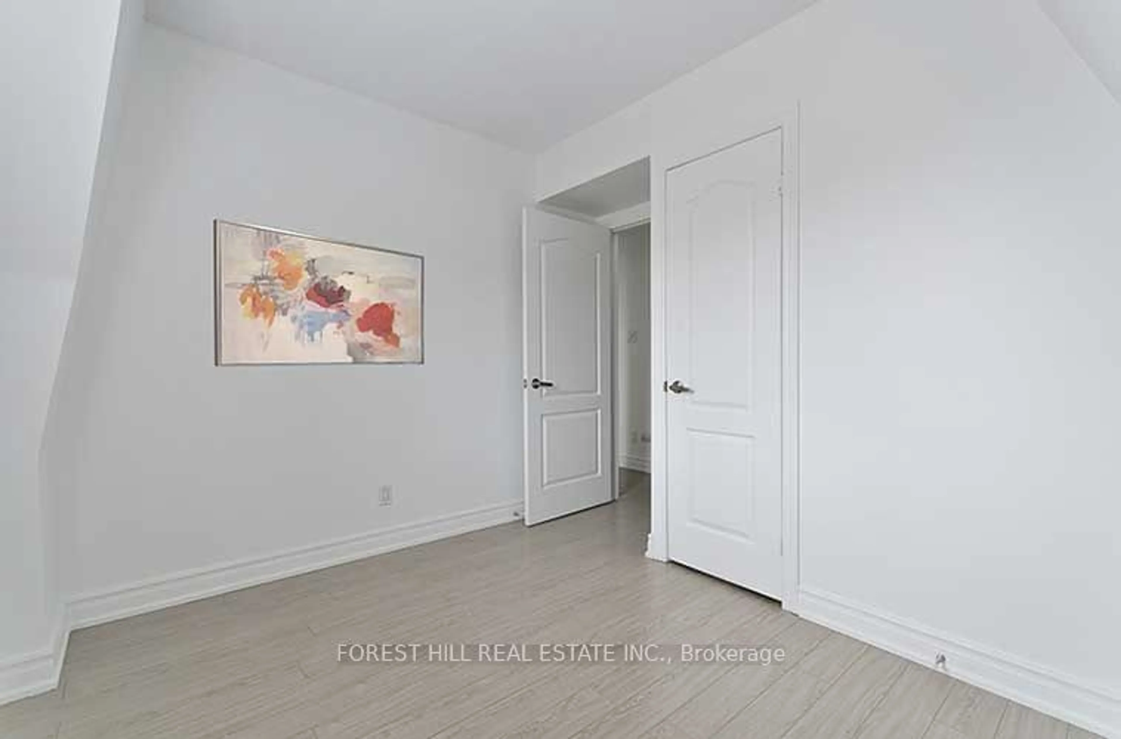 A pic of a room for 12 Sudbury St #180, Toronto Ontario M6J 3W7