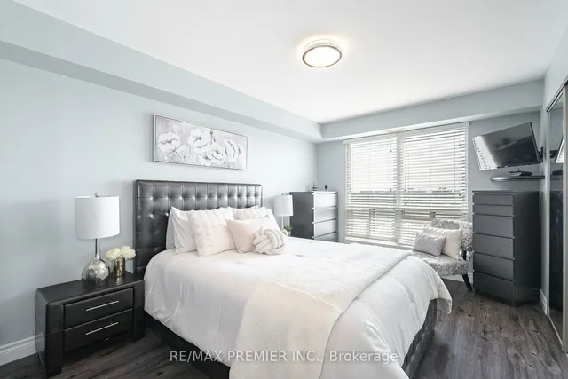 Additional property image - 1030 Sheppard Ave Unit 512