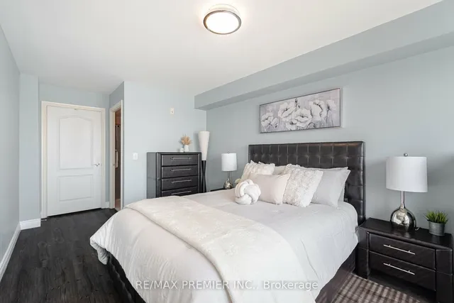 Additional property image - 1030 Sheppard Ave Unit 512