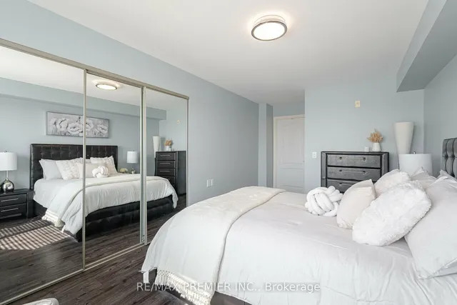 Additional property image - 1030 Sheppard Ave Unit 512