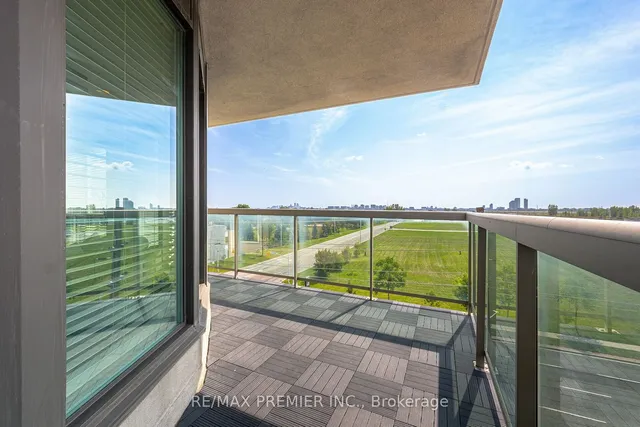 Additional property image - 1030 Sheppard Ave Unit 512