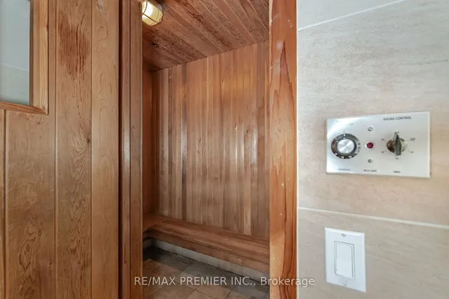 Additional property image - 1030 Sheppard Ave Unit 512