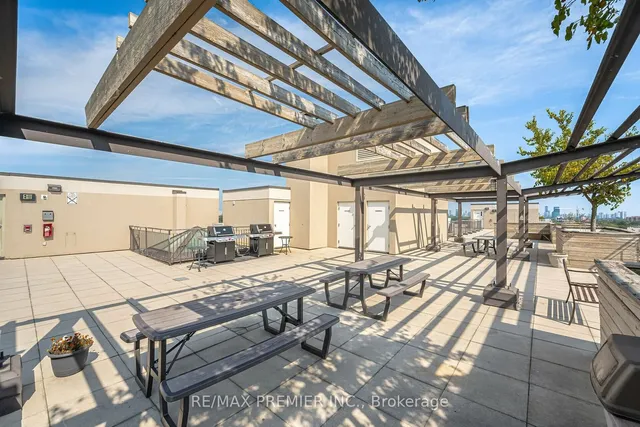 Additional property image - 1030 Sheppard Ave Unit 512