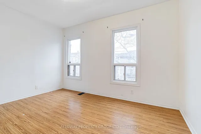 Additional property image - 1059 Bathurst St