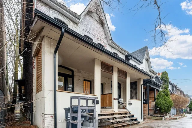 Additional property image - 1059 Bathurst St