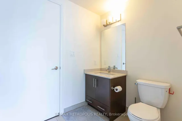 Additional property image - 460 Adelaide St Unit 2115