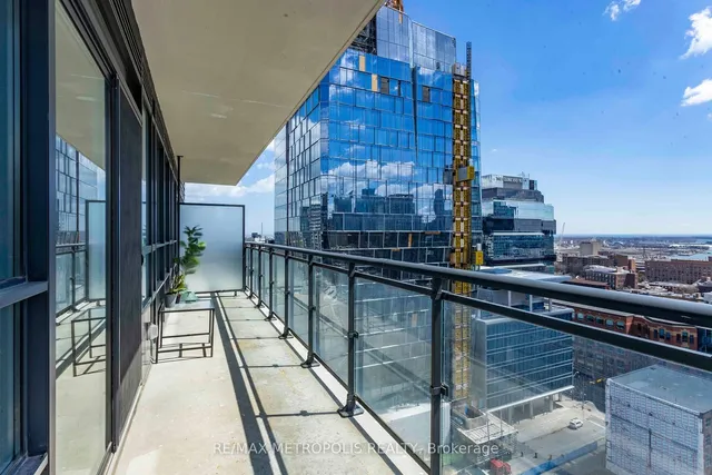 Additional property image - 460 Adelaide St Unit 2115