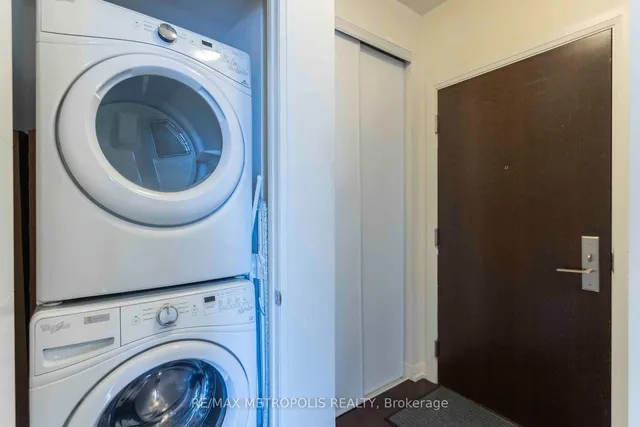 Additional property image - 460 Adelaide St Unit 2115