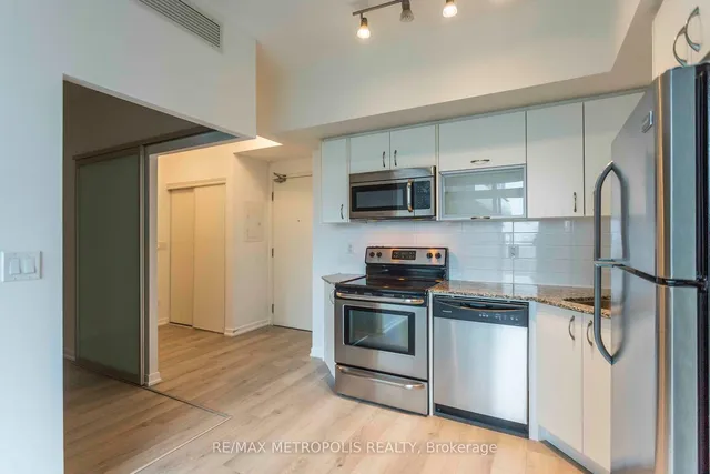 Additional property image - 55 East Liberty St Unit 717