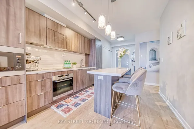 Additional property image - 21 Widmer St Unit 704