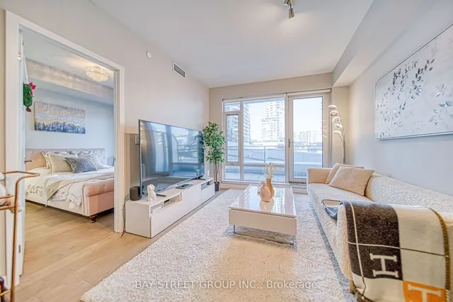 Additional property image - 21 Widmer St Unit 704