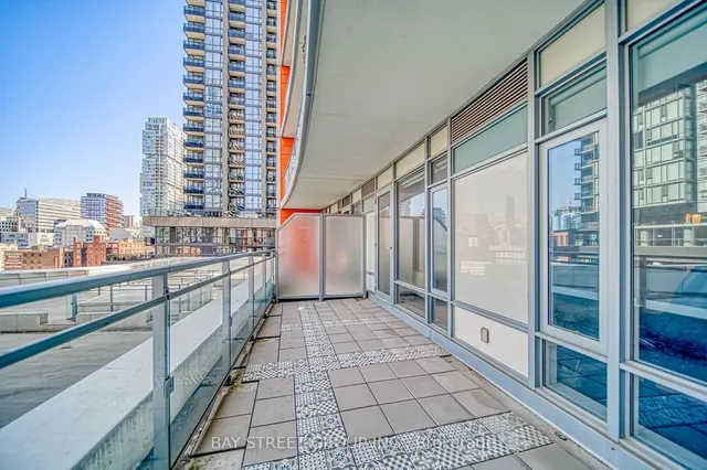 Additional property image - 21 Widmer St Unit 704