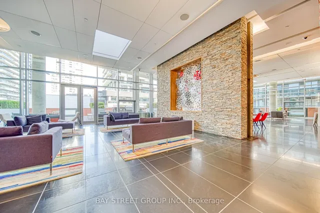 Additional property image - 21 Widmer St Unit 704