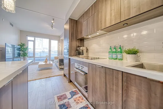 Additional property image - 21 Widmer St Unit 704