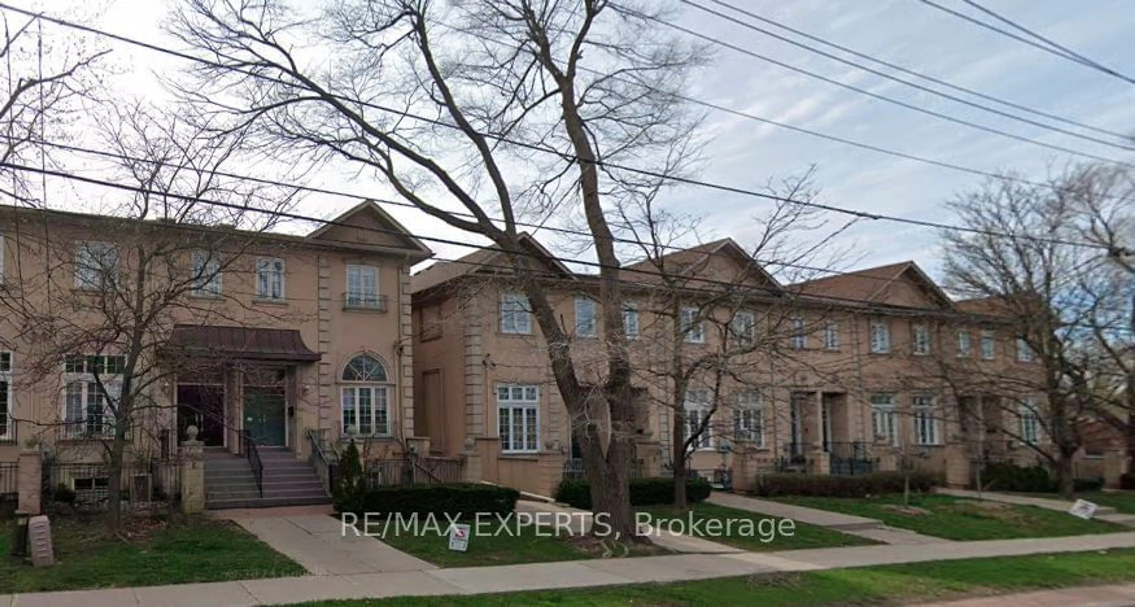 Home with brick exterior material, street for 3348 Bayview Ave #K, Toronto Ontario M2M 3R9