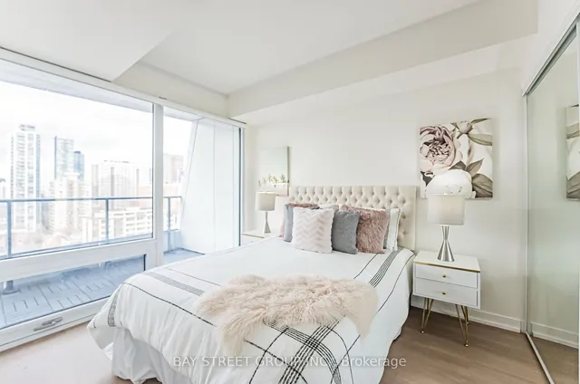 Additional property image - 85 Wood St Unit 1807