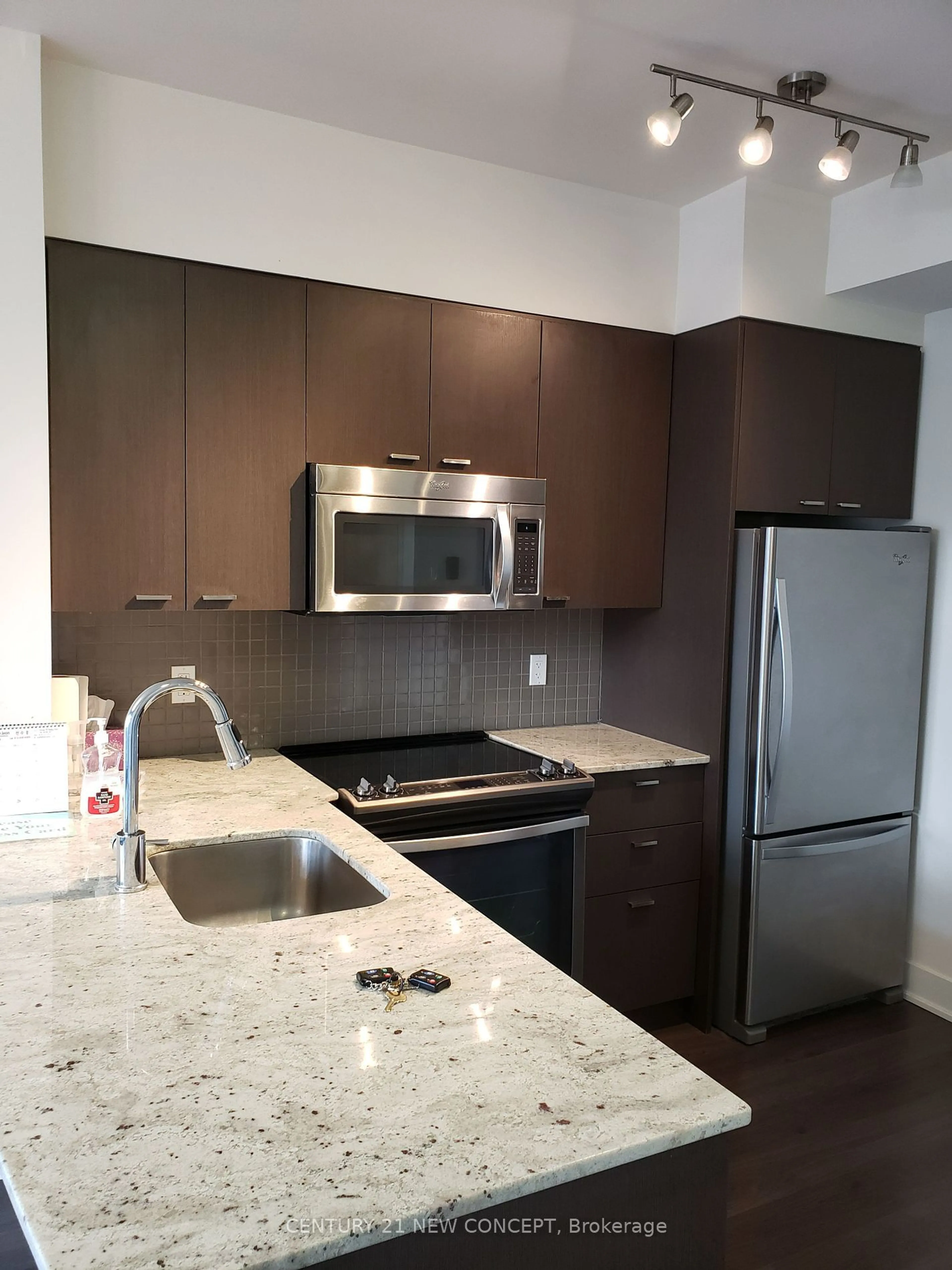 Standard kitchen, unknown for 88 Sheppard Ave #2106, Toronto Ontario M2N 6Y2