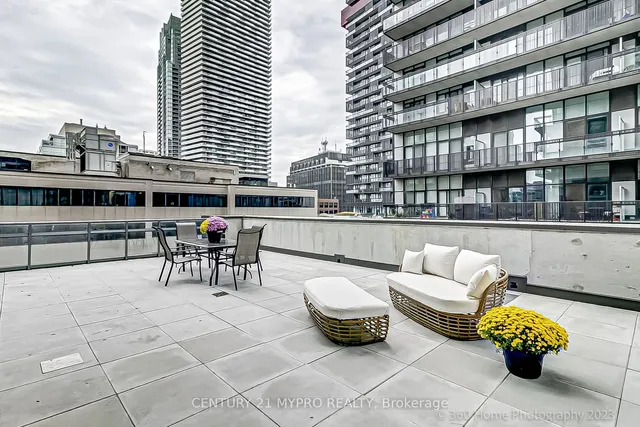 Additional property image - 39 Roehampton Ave Unit 505