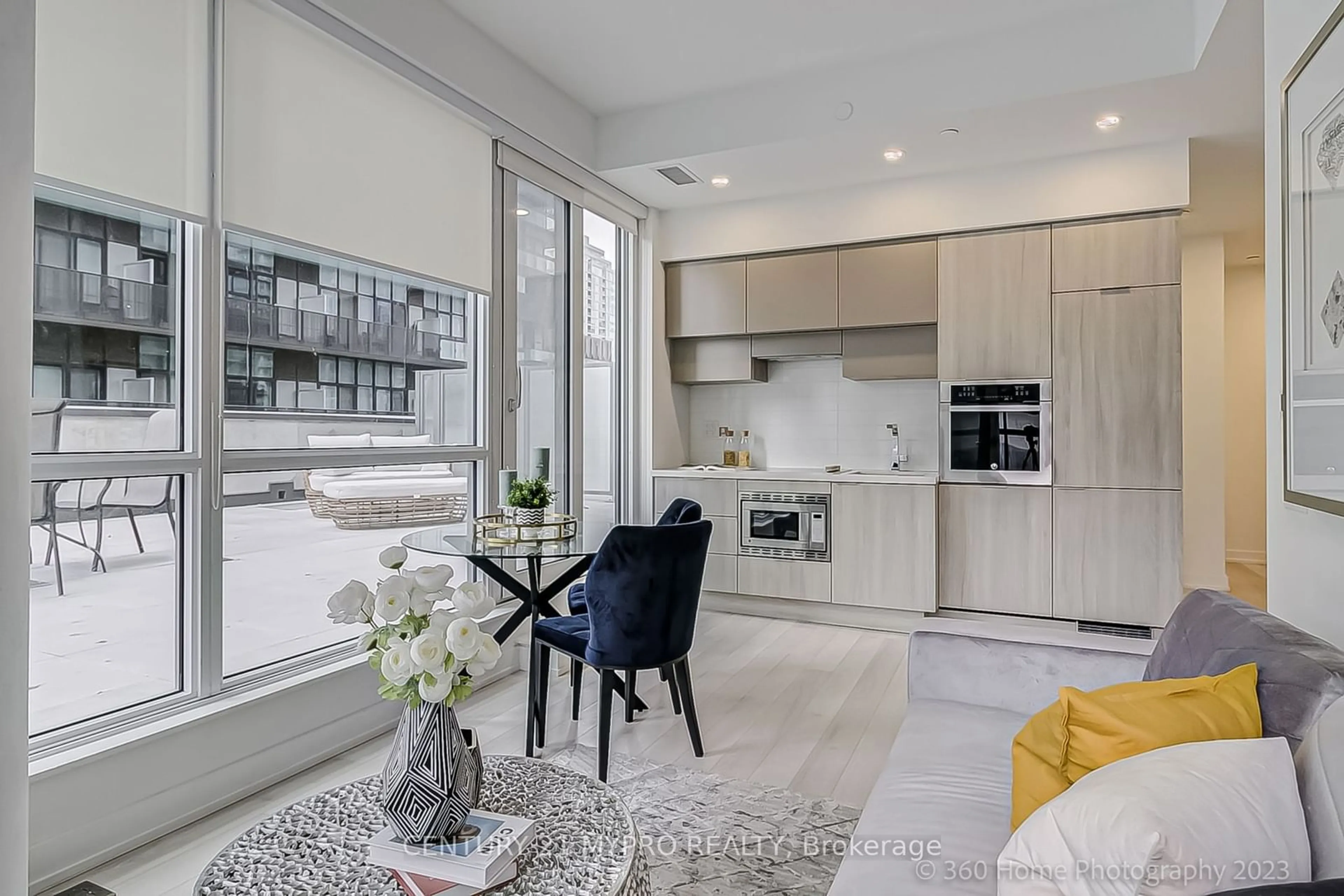 Open concept kitchen, unknown for 39 Roehampton Ave #505, Toronto Ontario M4P 1P9