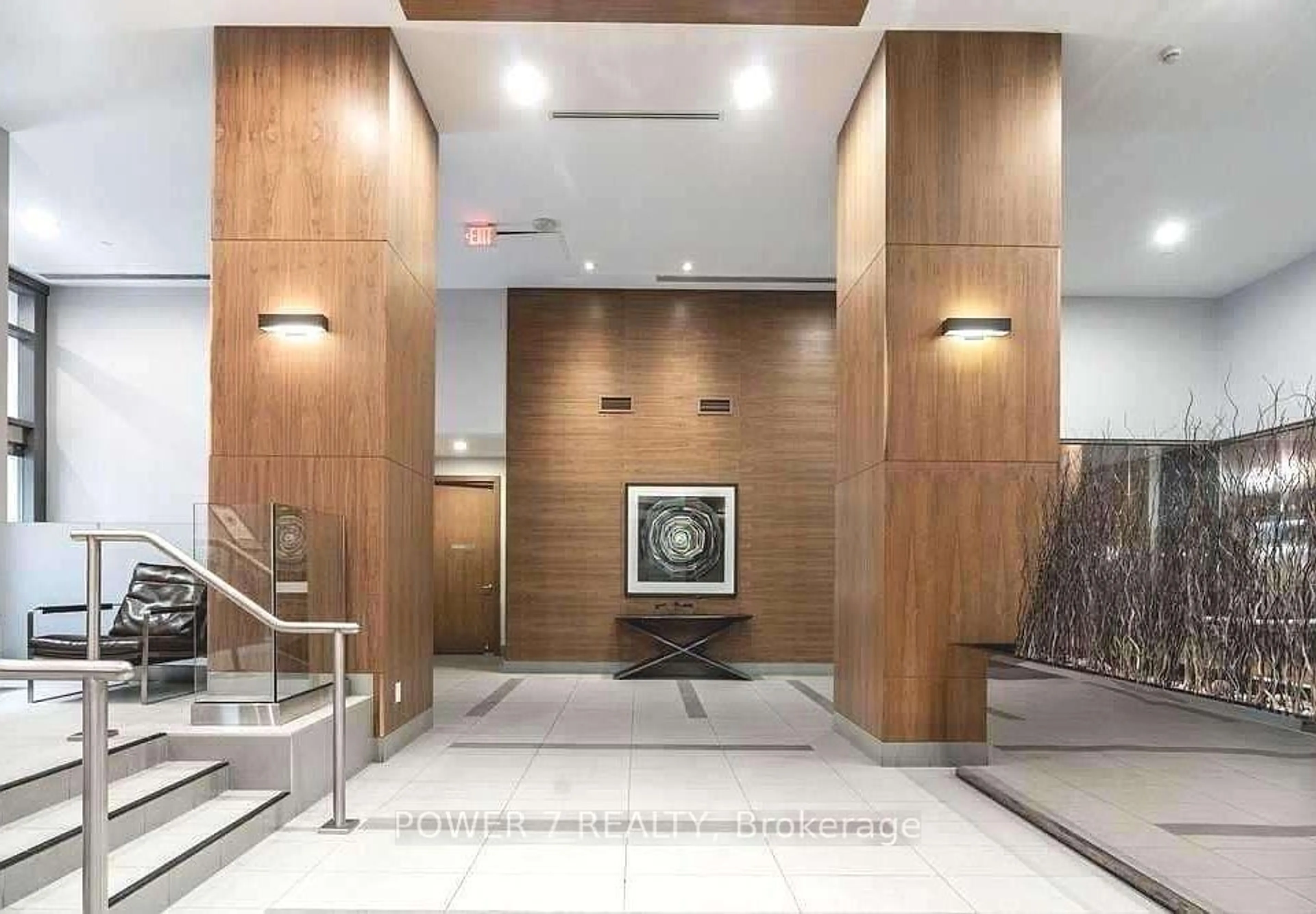 Indoor foyer for 295 Adelaide St #503, Toronto Ontario M5V 0L4