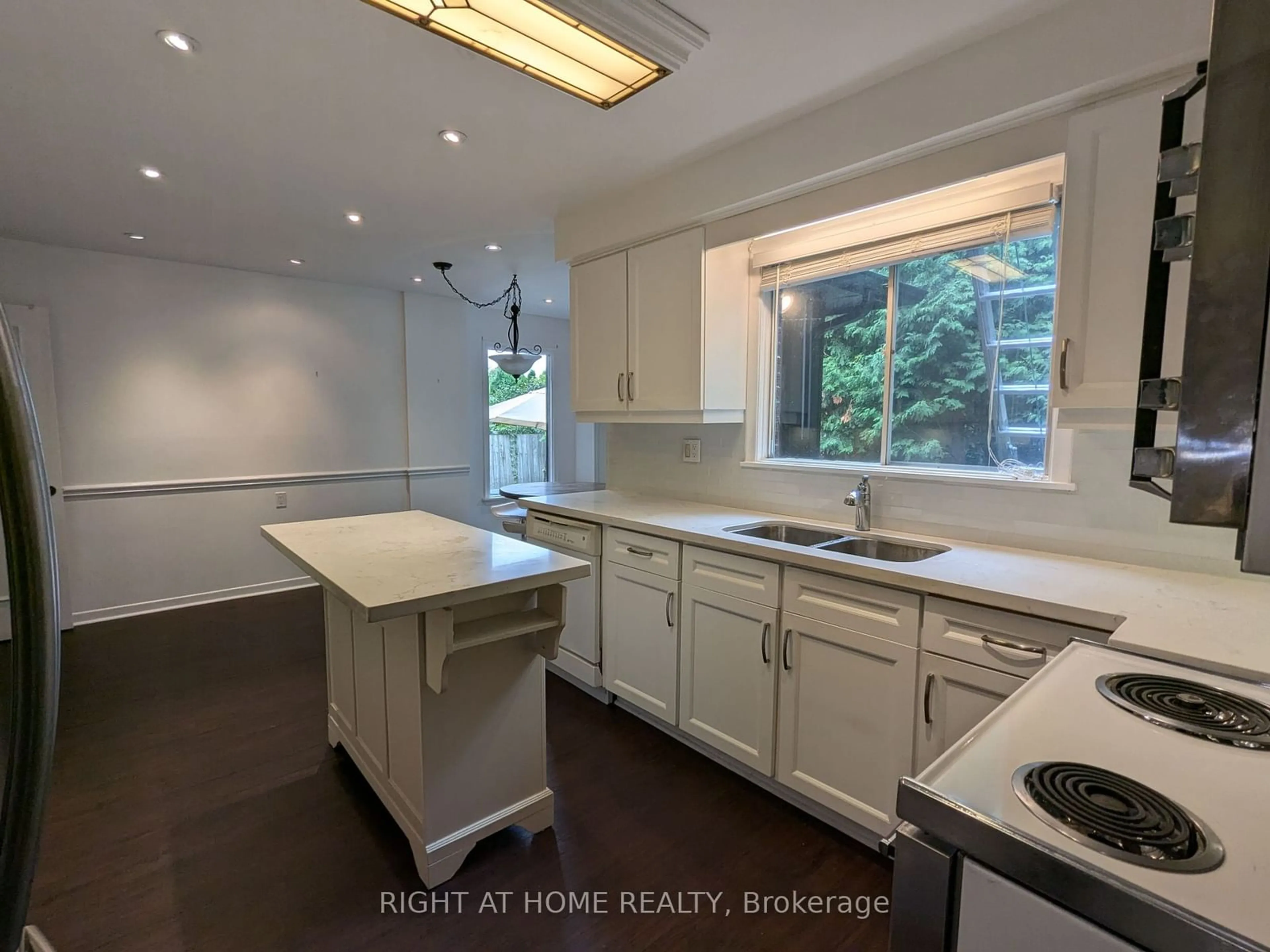 Open concept kitchen, unknown for 15 Nevada Ave, Toronto Ontario M2M 3N9