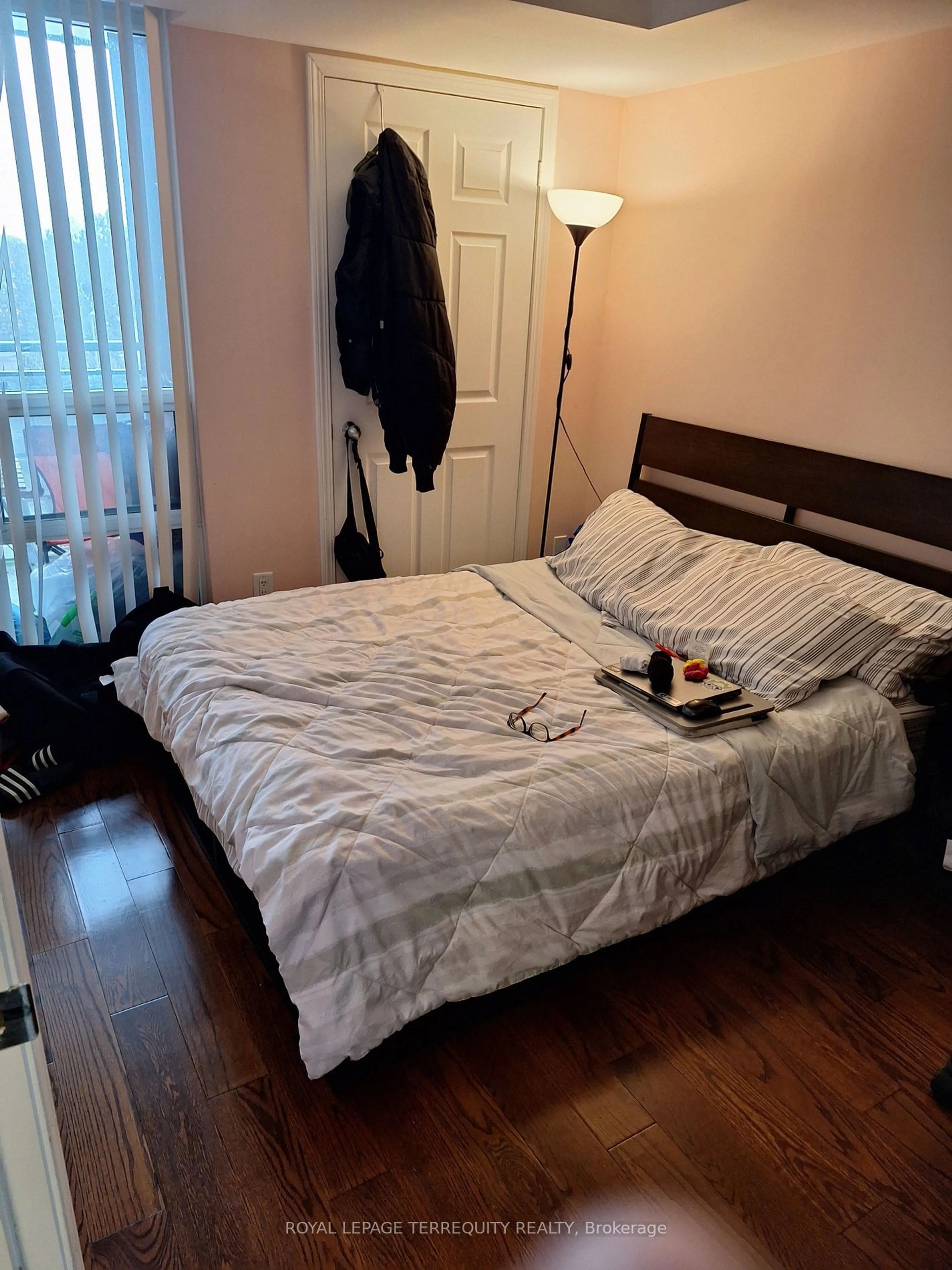 A pic of a room for 153 Beecroft Rd #515, Toronto Ontario M2N 7C5