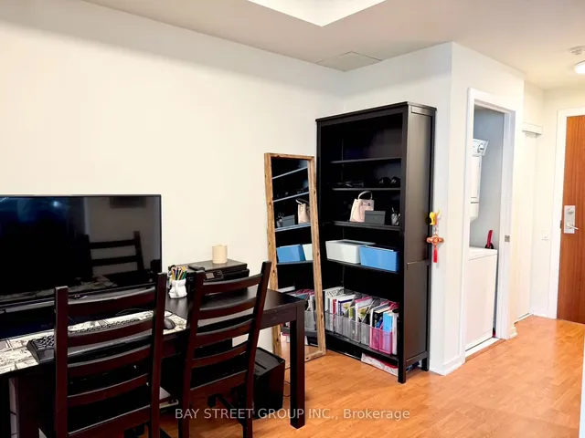 Additional property image - 30 Canterbury Pl Unit 709