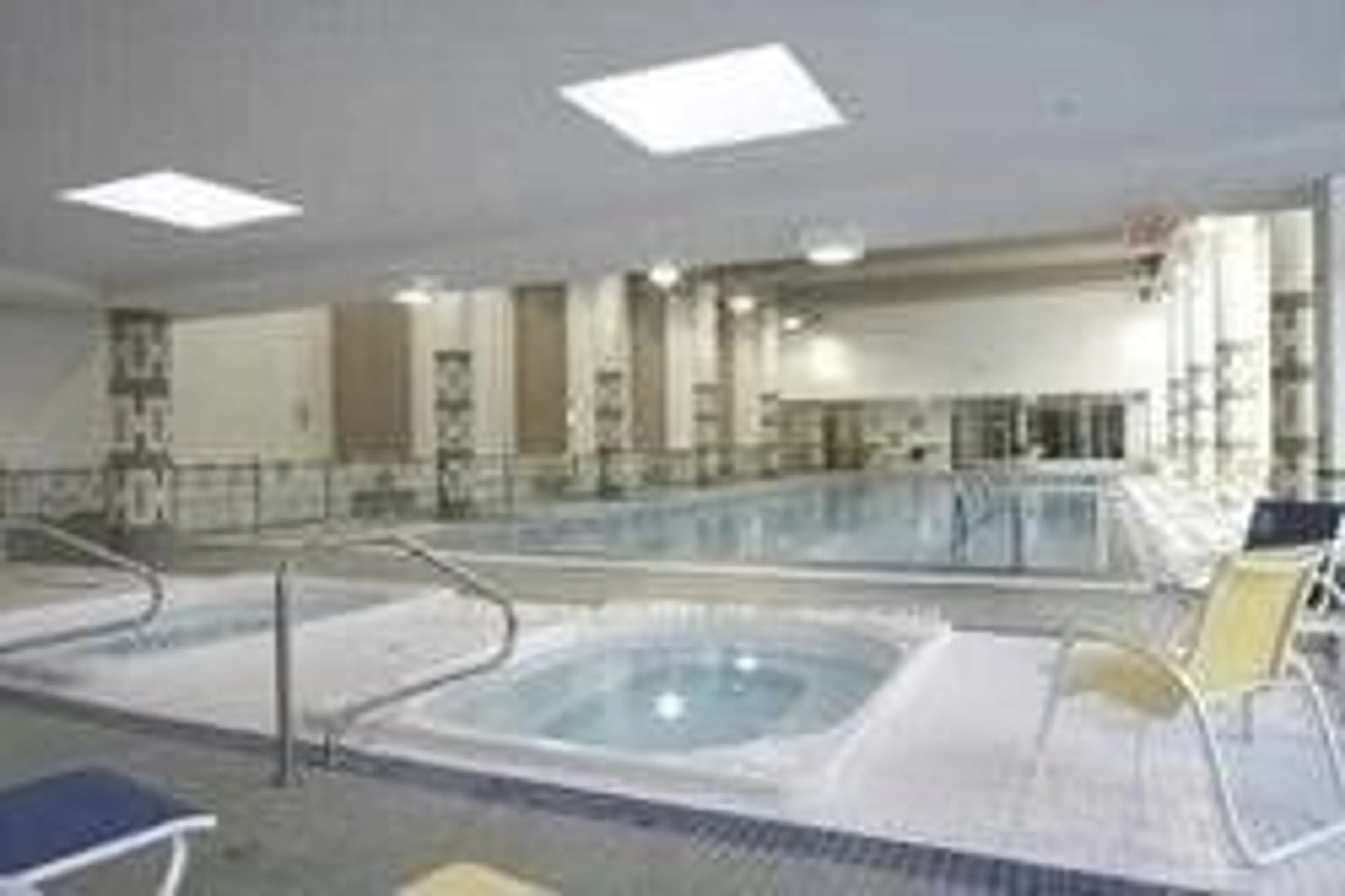 Pool for 18 Harbour St #306, Toronto Ontario M5J 2Z6