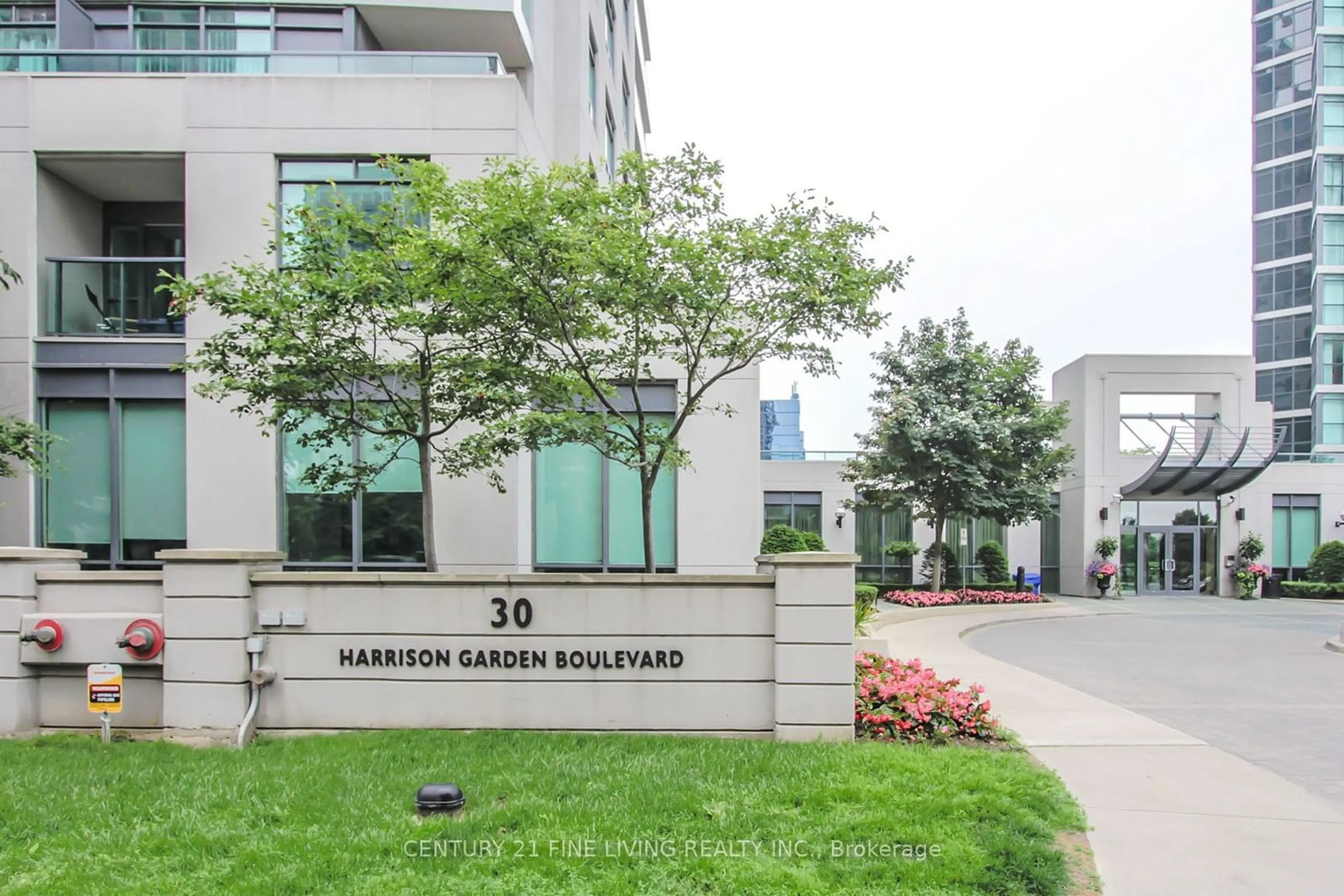 Indoor foyer for 30 Harrison Garden Blvd #2801, Toronto Ontario M2N 7A9