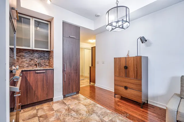 Additional property image - 14 York St Unit 3410
